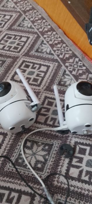 Видеонаблюдение wifi камери 3 броя