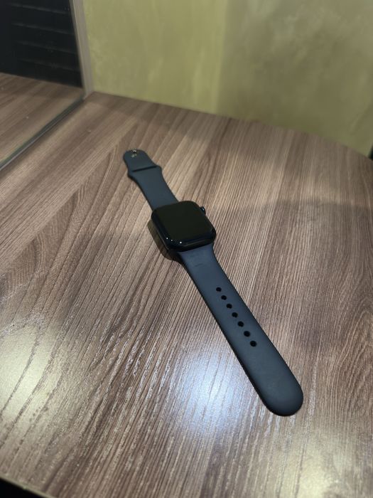 Продам эпл вотчи 9