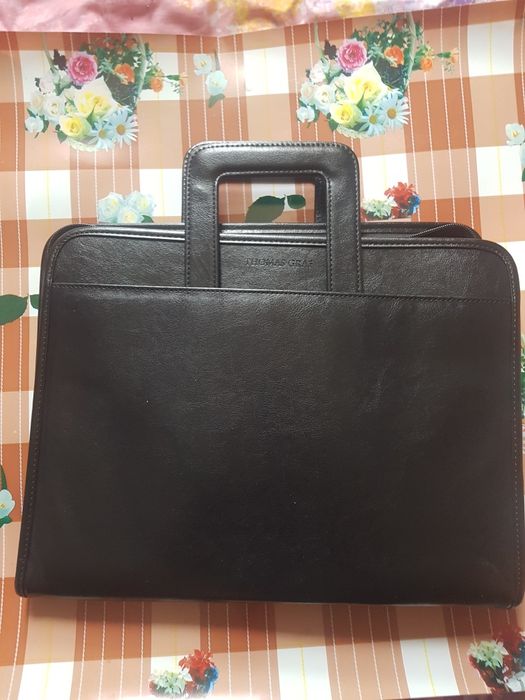 продам папку сумку.TOMAS GRAF