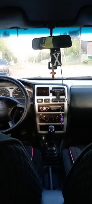 Продам Ниссан Альмера