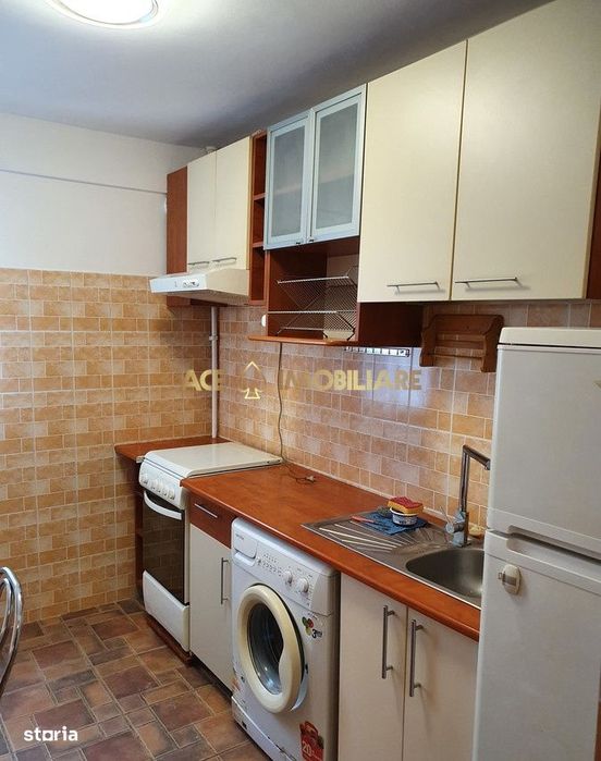 2 Camere de inchiriat | Titan | Metrou |  Mobilat