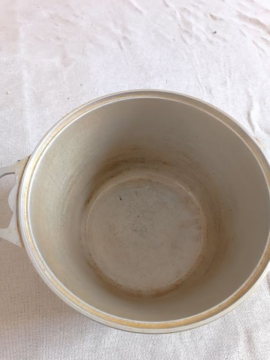 Қазан екеу бір сковородка сатылады