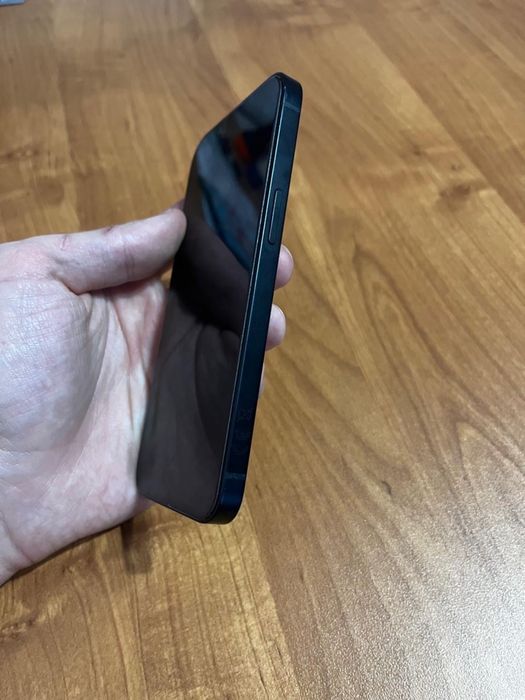 Айфон 13 ,черный 128