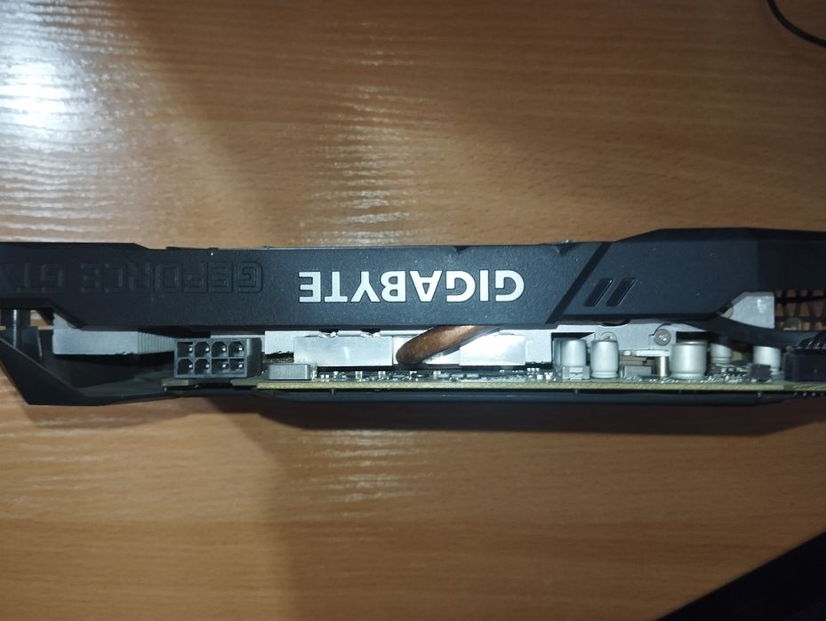 GTX 1660 SUPER gigabyte