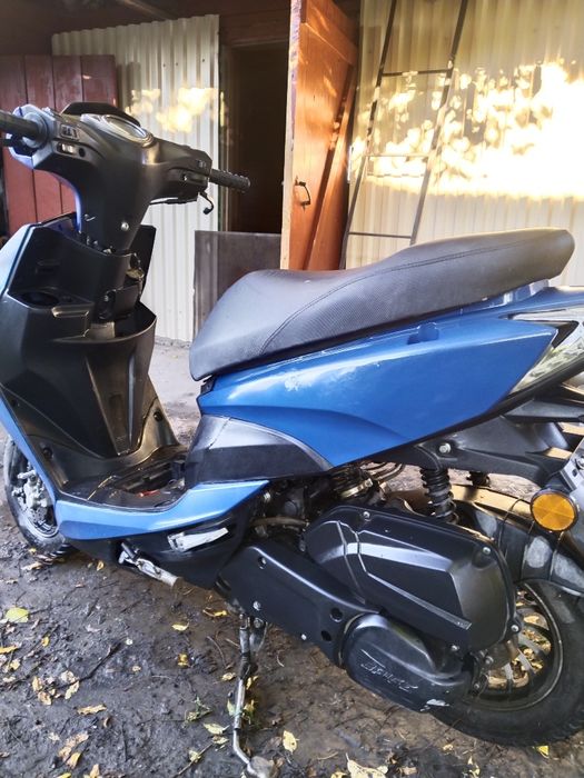 Продам скутер 150