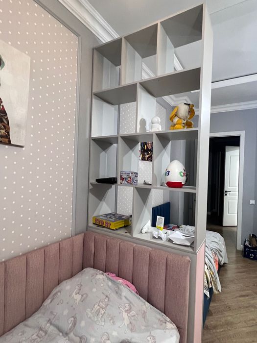 Продам детскую кровать со шкафом