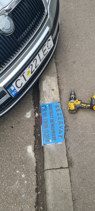 Placute parcare montaje Gratuit in oras 110 lei calitate extra lac UV