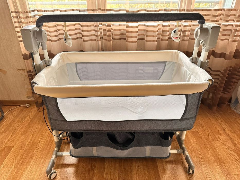 Детский электронный манеж/кровать