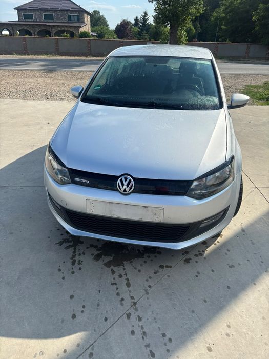 VOLKSWAGEN Polo 2012 — imagine 2
