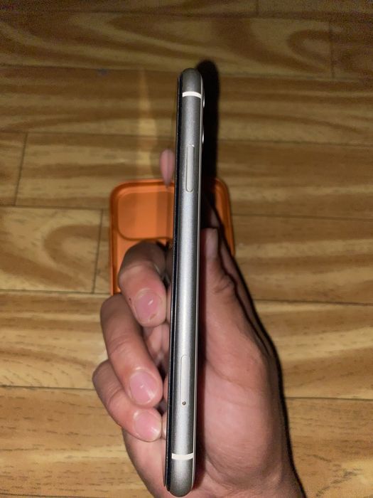 iphone 11 с гарантий