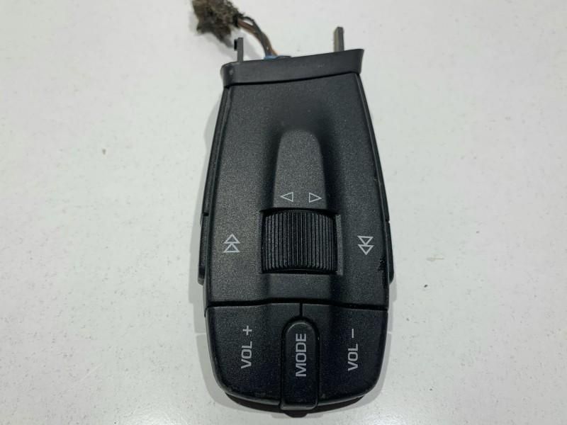 Maneta comenzi radio / Butoane volan Seat Ibiza 4 6J