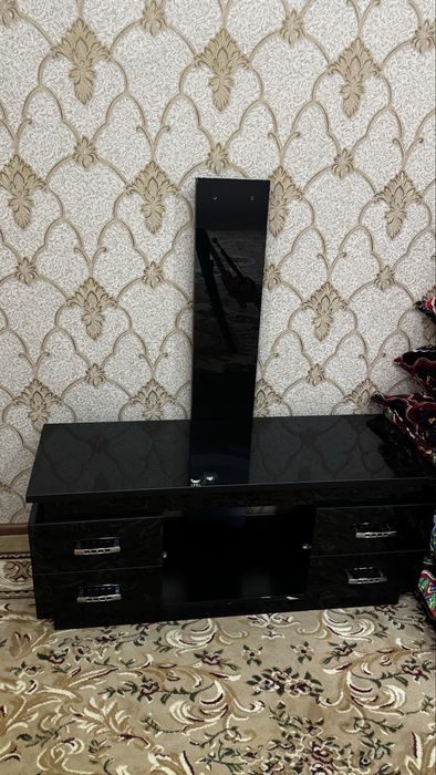 Подставка для телевизор