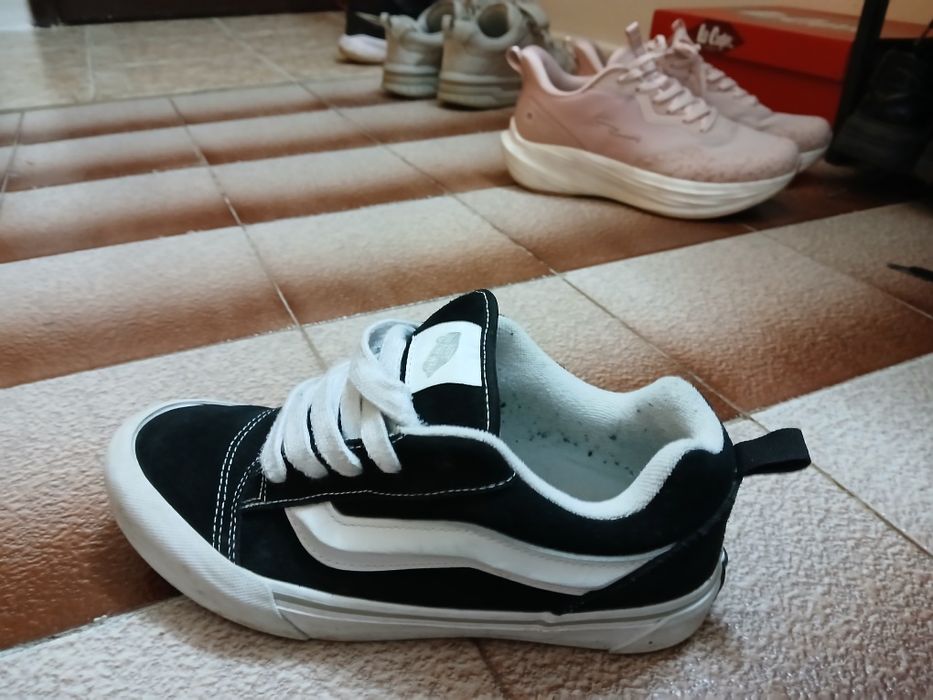 Vans  обувки 36 номер