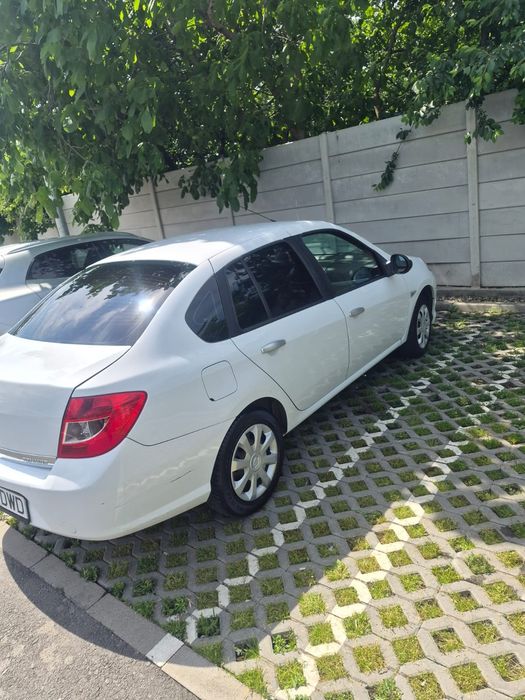 Vând Renault clio