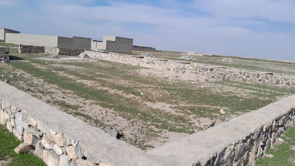 Срочно недостроеный участок загородом