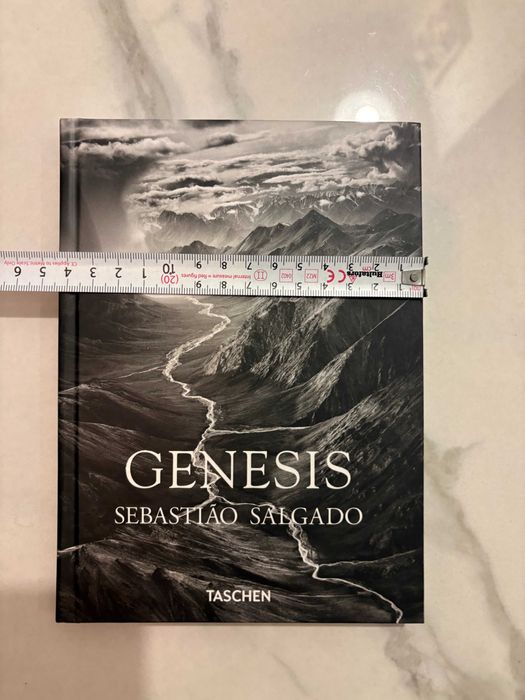 album foto Sebastiao Salgado Genesis editie mica hardcover 2022 noua
