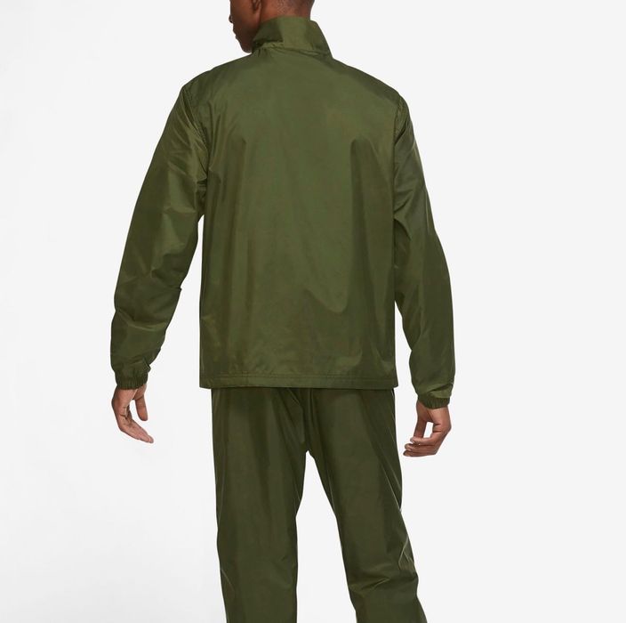 Nike Club Men's Woven Tracksuit