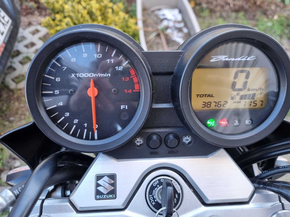 Suzuki GSF 650 Bandit, инжекцион, 2007г. Отлично състояние.