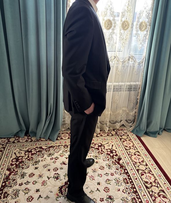 Продам смокинг тройка