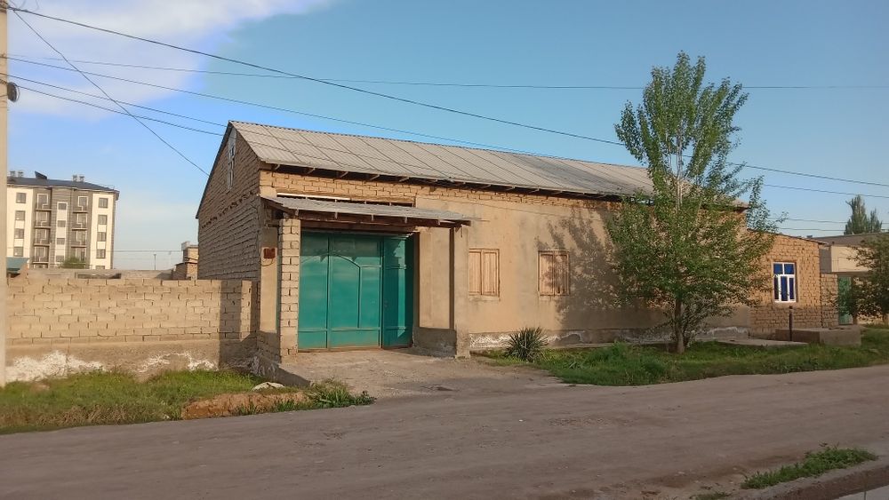 Ховли уй сотилади 6 сотих