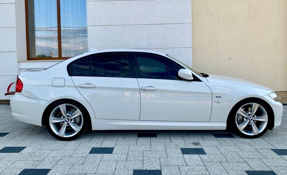 Bmw e90 2011 automat