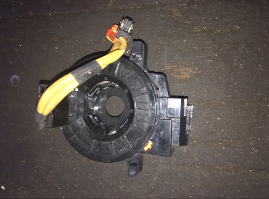 Шлейф руля на Toyota Camry 40