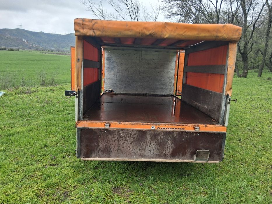 Vînd autoutilitară Volkswagen