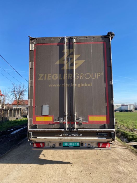 Semiremorca WALKINGFLOOR 92m3