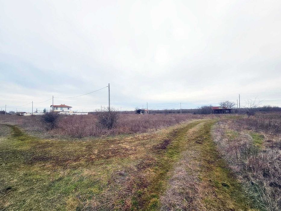 Парцел в село Топола