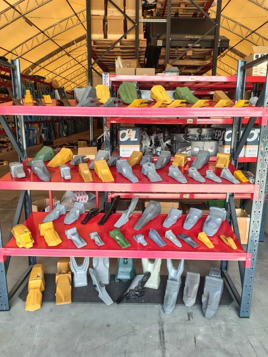Dinti de Cupa J450 Pt Excavatoare Intre 30 - 40 Tone, Model pt Stanca, Pe Stoc, Livrare Rapida