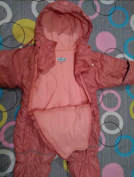 Комбинезон демисезонный для девочки