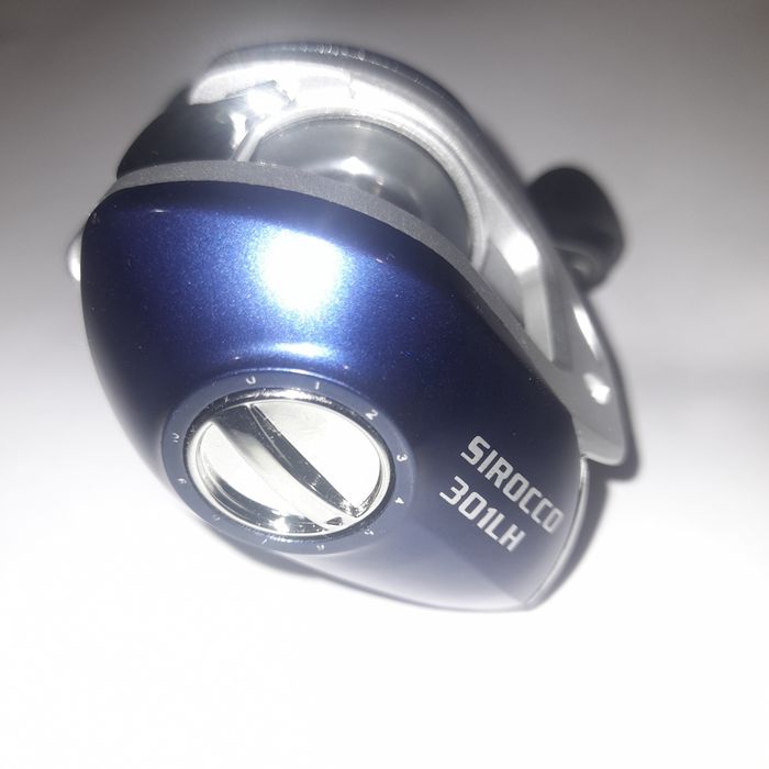 Бейткастинг макара X2 Siroco 301 LH