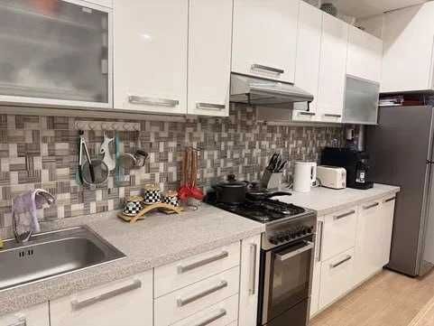 Кукча Кургони , 3/2/4, 77м2  Ориентир: мечеть Кукча срочно !!