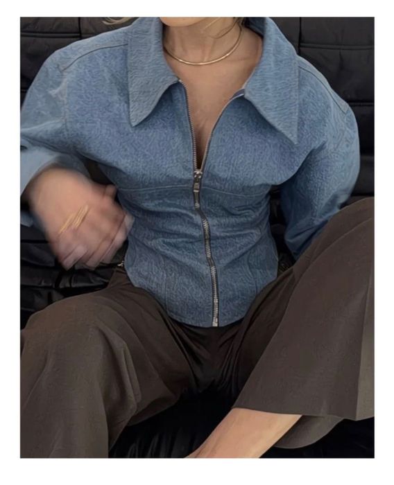 Рубашка приталенная