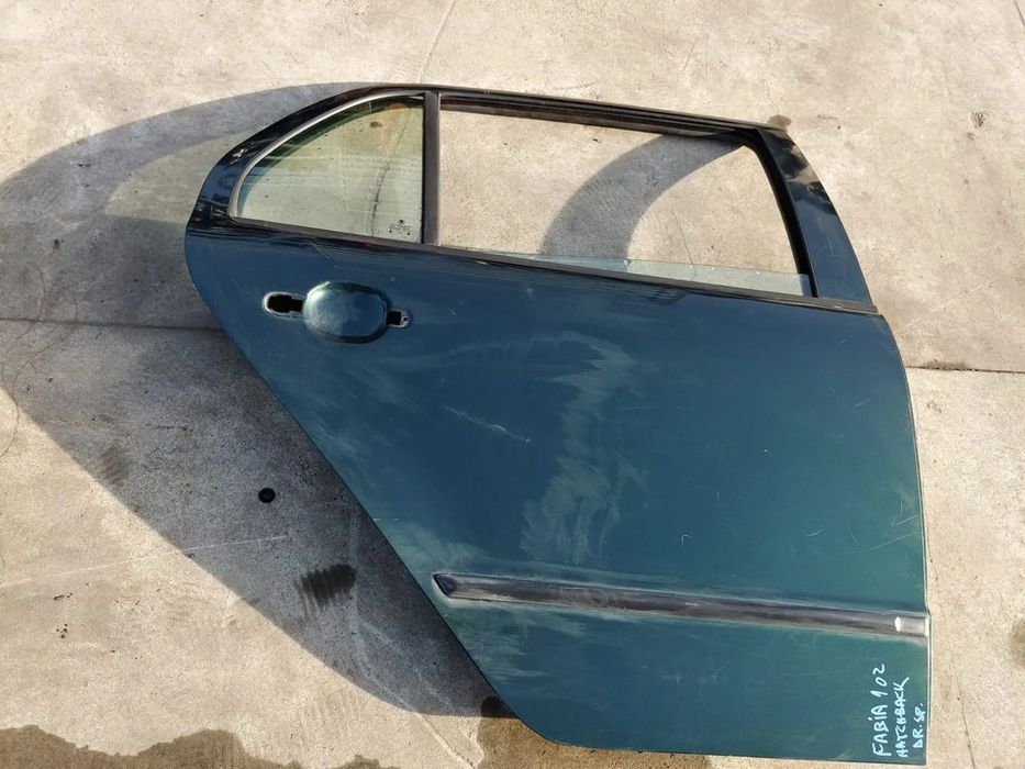 usa portiera dreapta spate  skoda fabia 1  hatchback