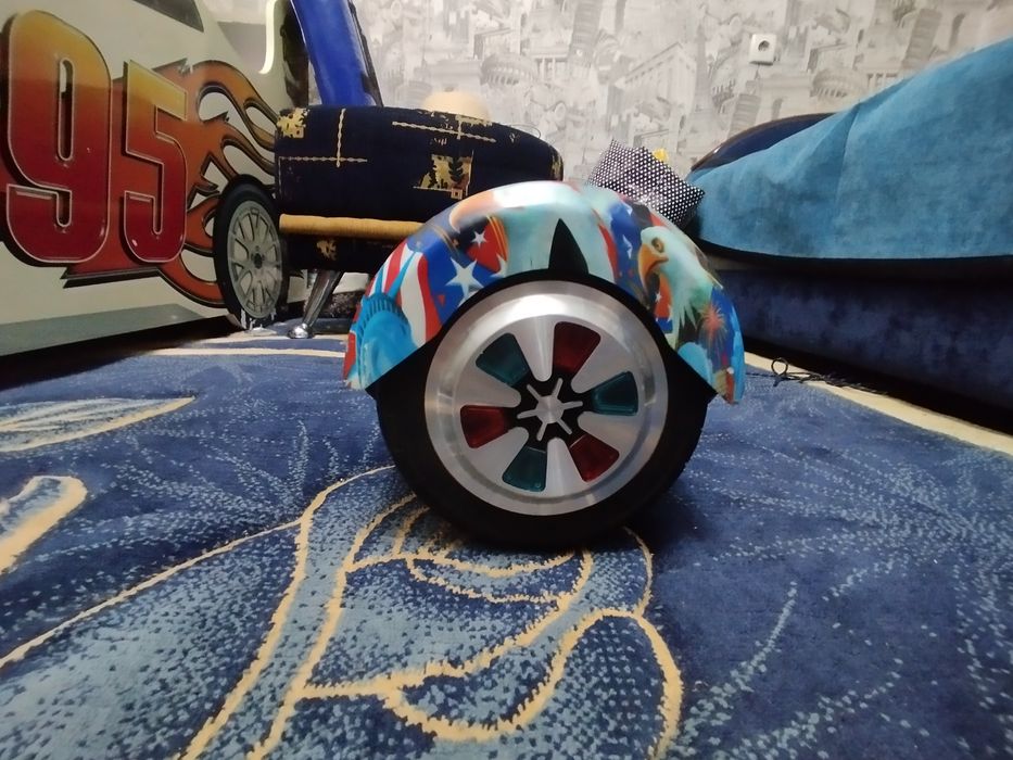 Продаю Гироскутер, торг возможен