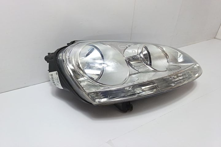 Far dreapta 1EG24700758 Volkswagen VW Golf a 5-a generatie