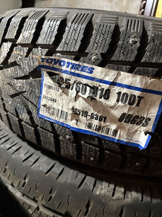 Балон резины Toyo 225/60/18,