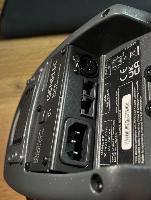 Студийные мониторы Genelec 8320A (пара)