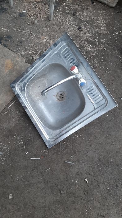 Мойка нержавейка с сифоном
