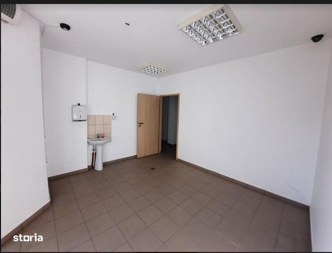 Spatiu comercial de inchiriat, 96 mp, str.Eroilor nr 400, Floresti