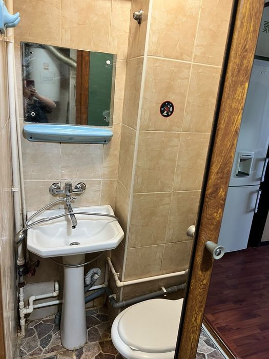 Garsoniera de închiriat