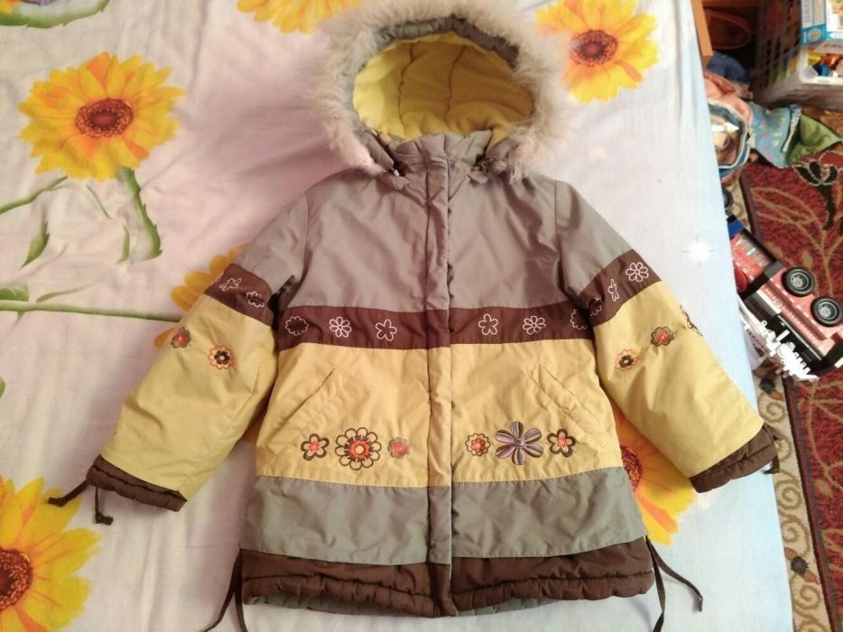 продам детскую одежду