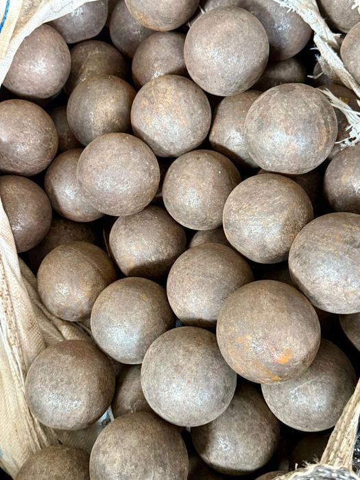 Шары мелющие помольные стальные