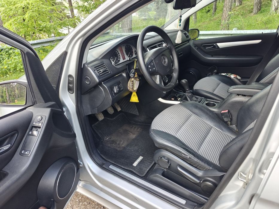 MERCEDES-BENZ B-Class 2005 — imagine 4