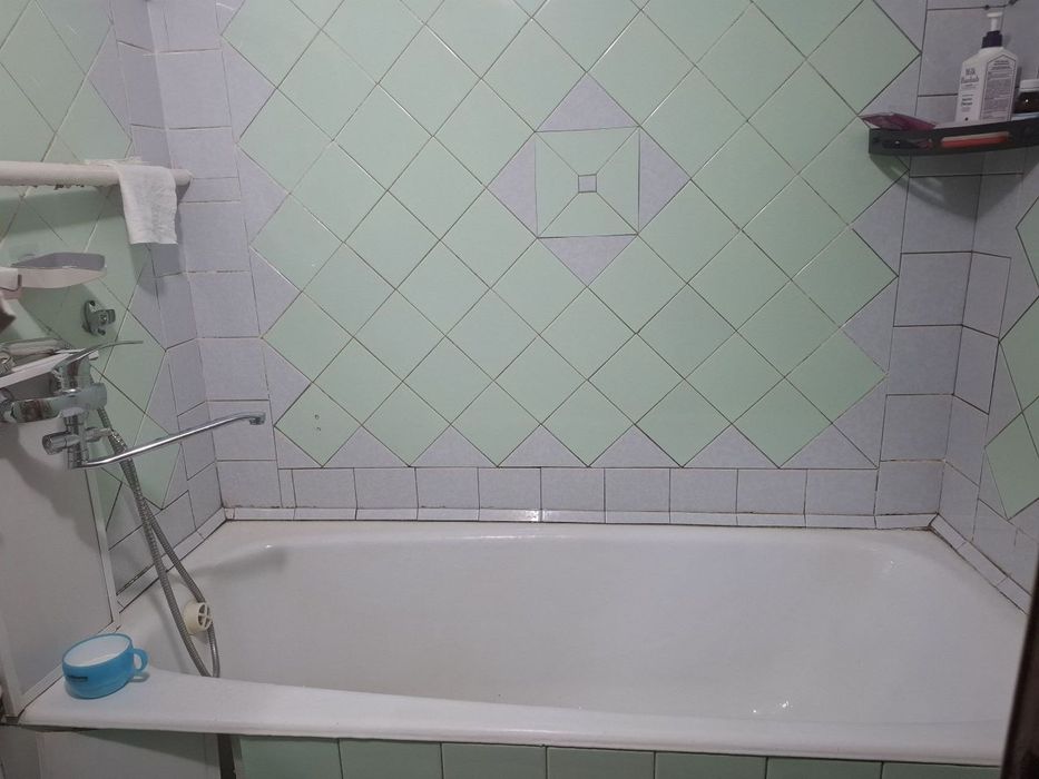 Продаётся 2х комнатная Карасу-1