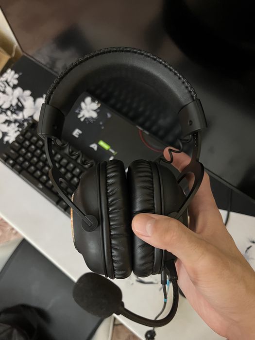 Игровые наушники Logitech G Pro X