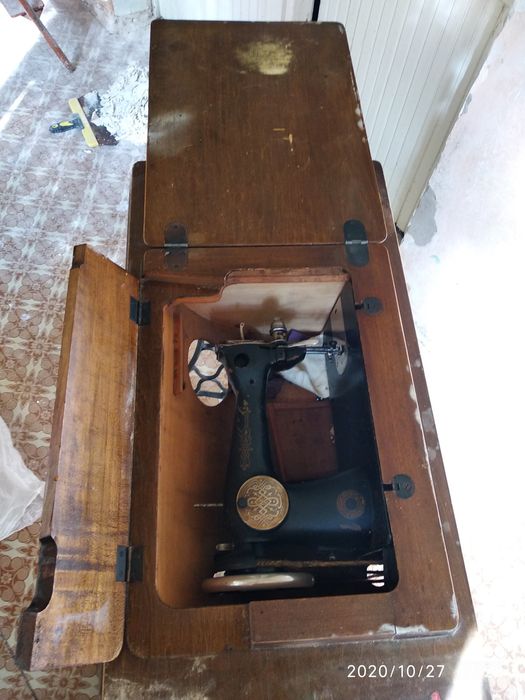 Швейная машинка Подольского завода