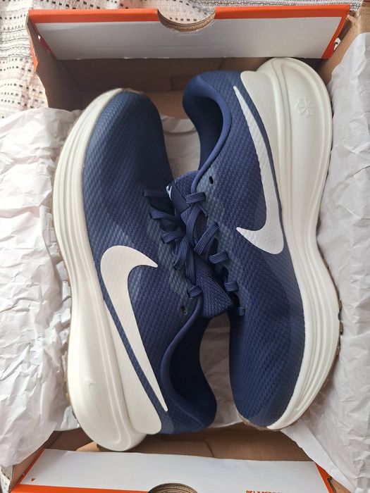 Оригинални маратонки NIKE