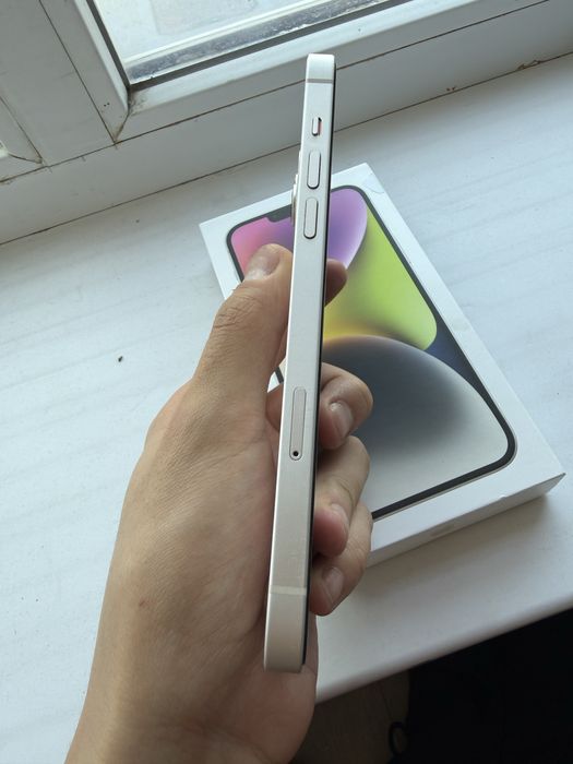 iPhone 14+ Plus 128 GB Starlight